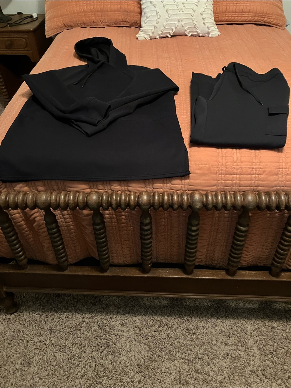 Black Hoodie Sweatshirt - Classic Pullover and pants
